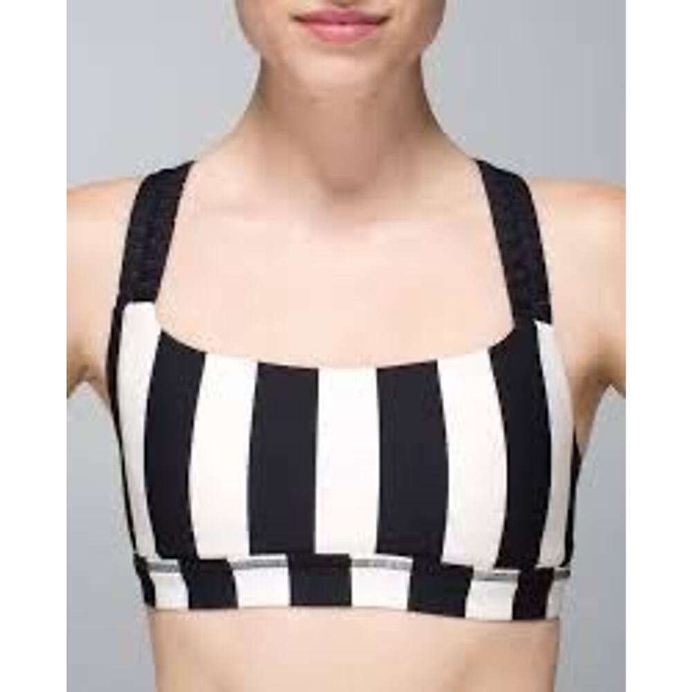 2. Lululemon‎ sports bra